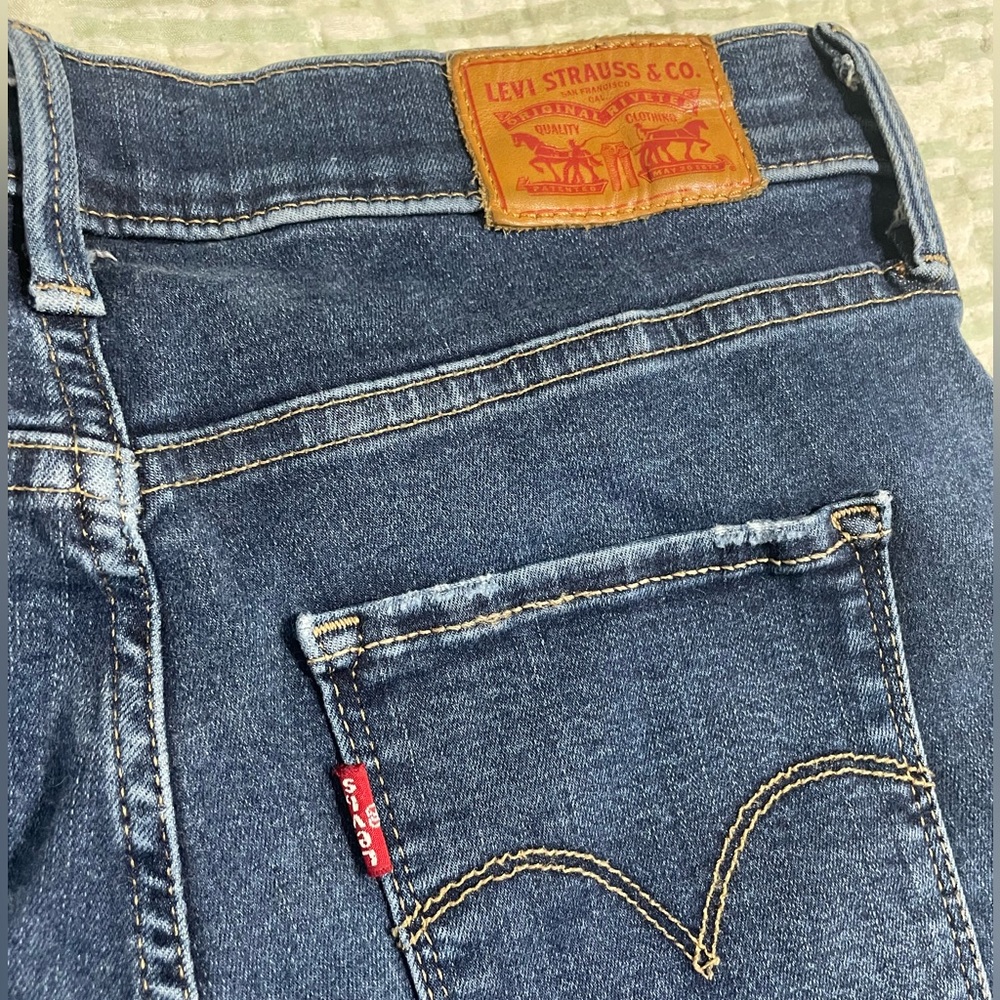 Levi's Dark Blue Denim Jeans